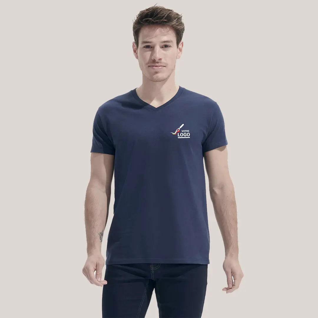 t-shirt col V personnalisé homme avec logo